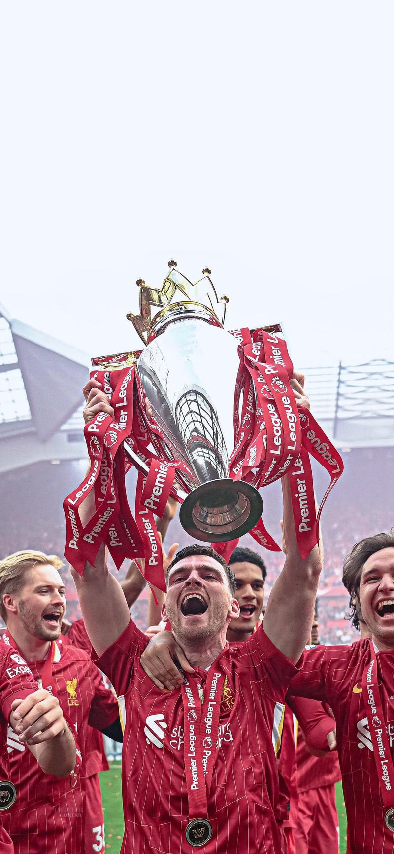 阿莫林头大了！曼联1-1又爆冷：英超7队争四差3分，1队成大黑马