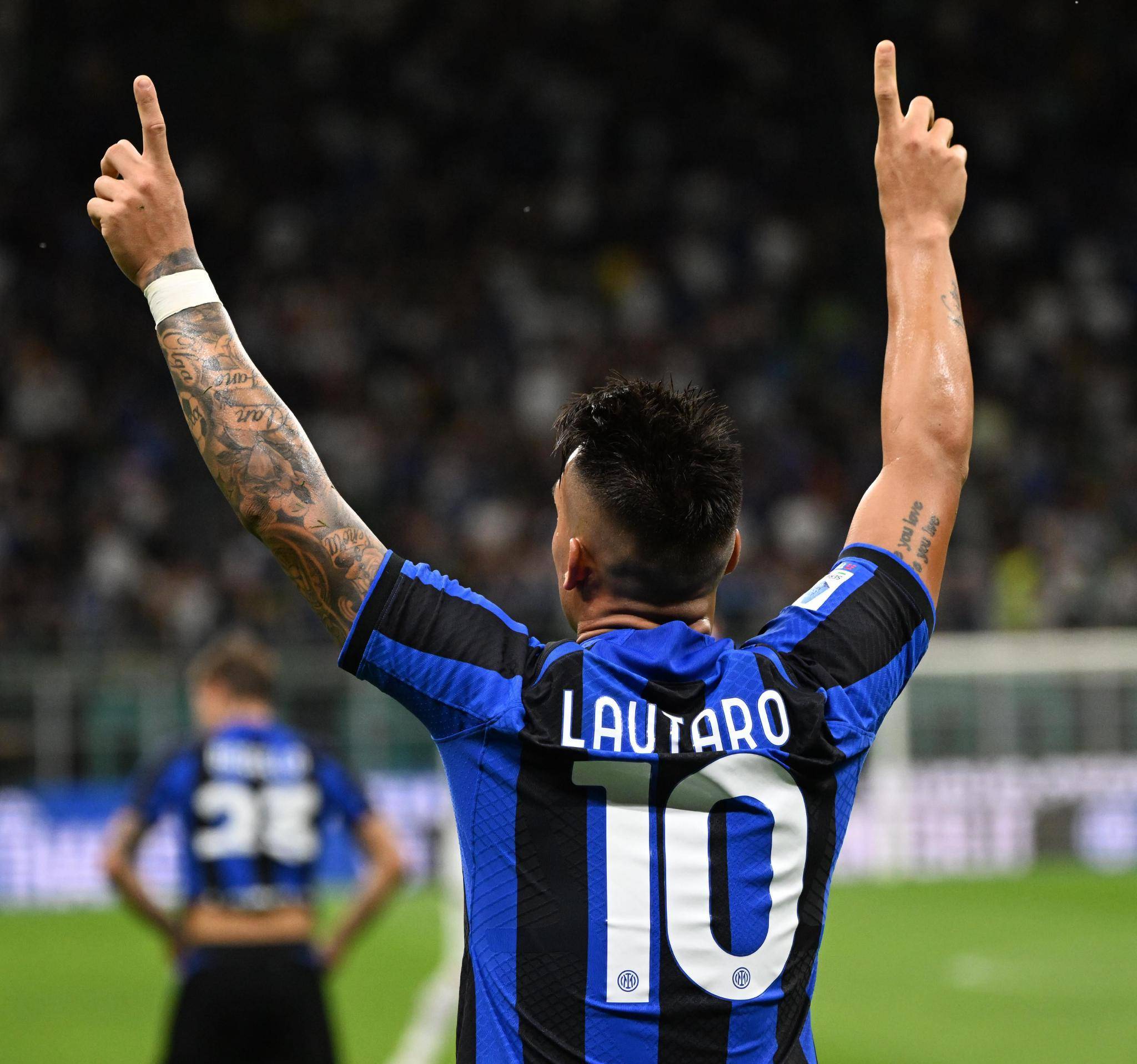 进攻大战！布伦森＆英格拉姆球星对飚，两队首节狂砍74分