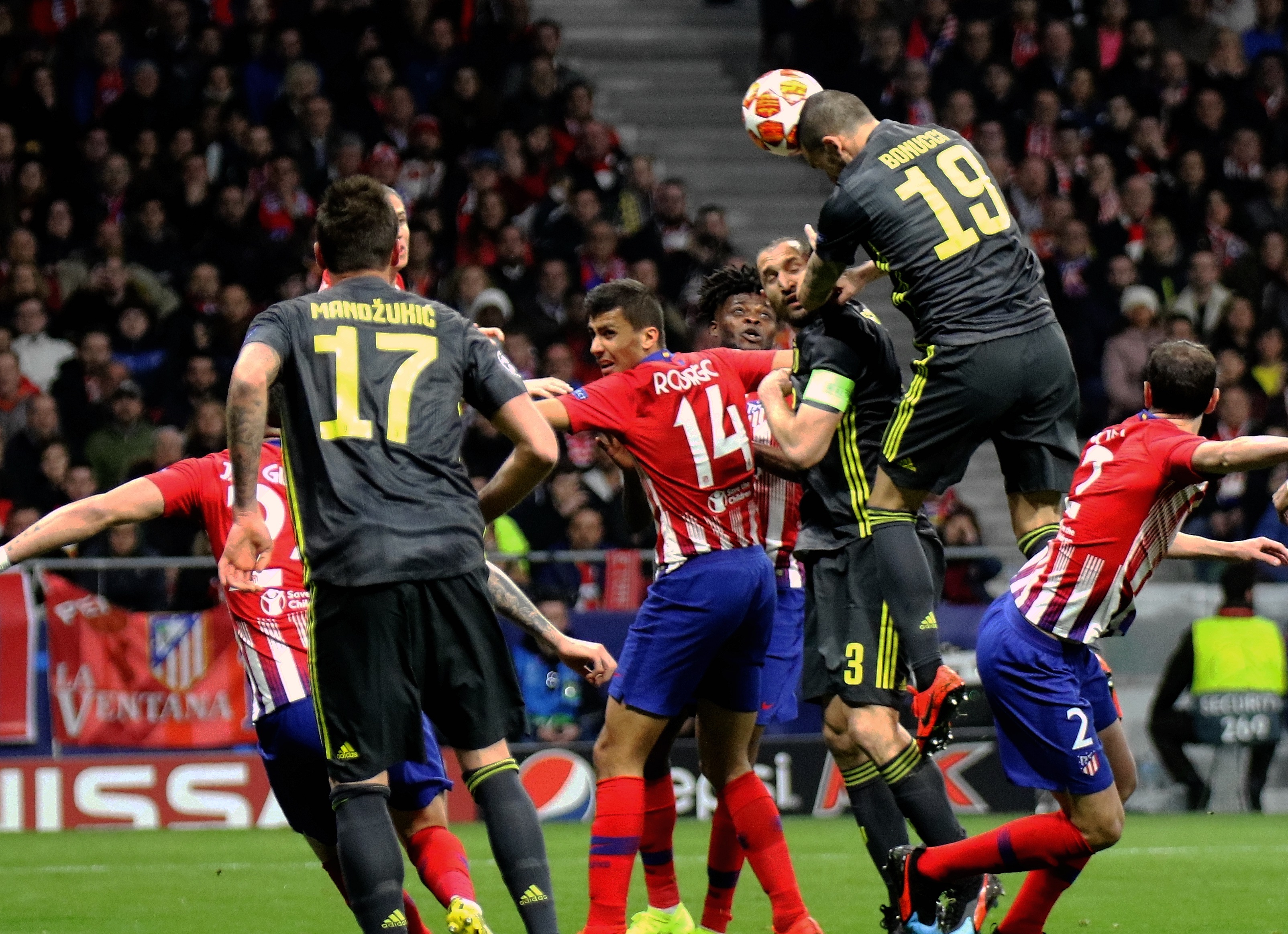 安徽阜阳：阜南县中小学生篮球联赛圆满收官！