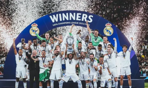 斯科尔斯、卡拉格都认为：哈白布是足球历史上最佳中场组合